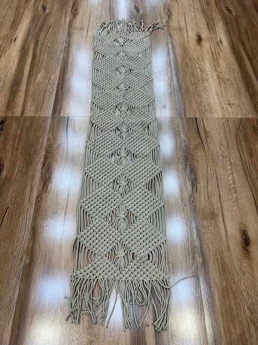 Macrame Beige Table Runner
